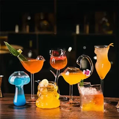 Copo de coquetel criativo exclusivo para bar